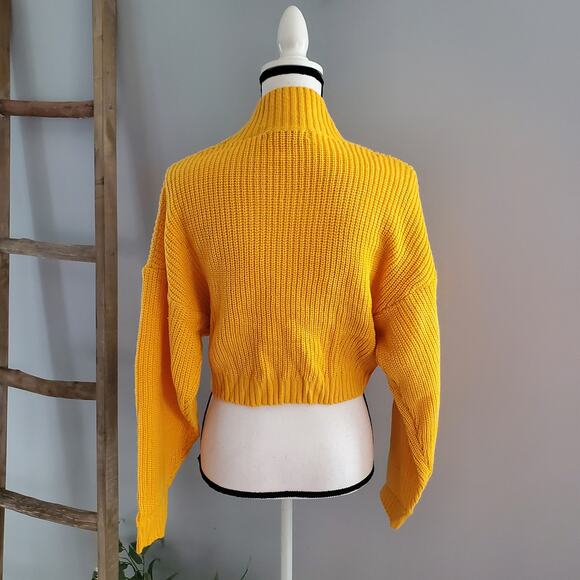 Zaful Women's Yellow Crop Turtleneck Knit Sweater Size S - Picture 2 of 10